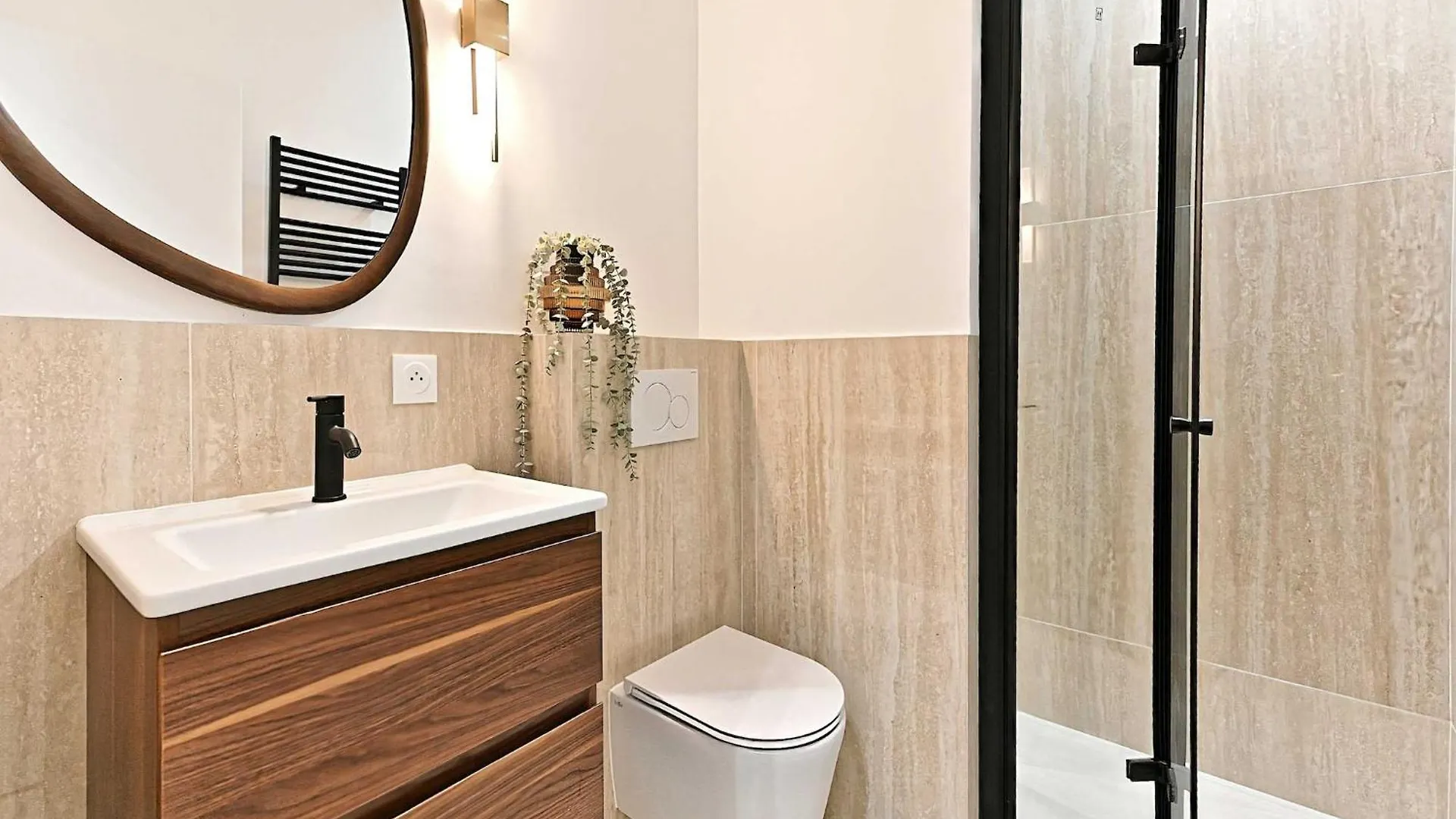 New Flat With Ac Porte Maillot Arc De Triomphe Paris