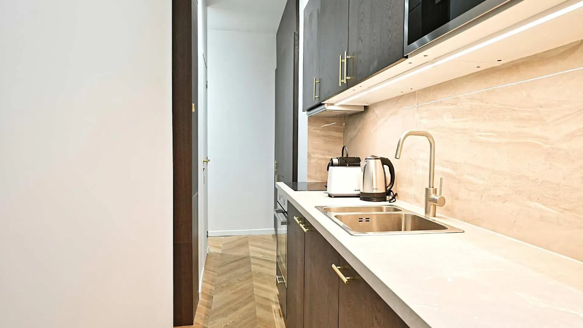 Apartment New Flat With Ac Porte Maillot Arc De Triomphe Paris